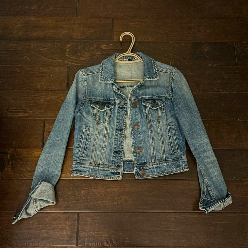 American eagle Jean jacket